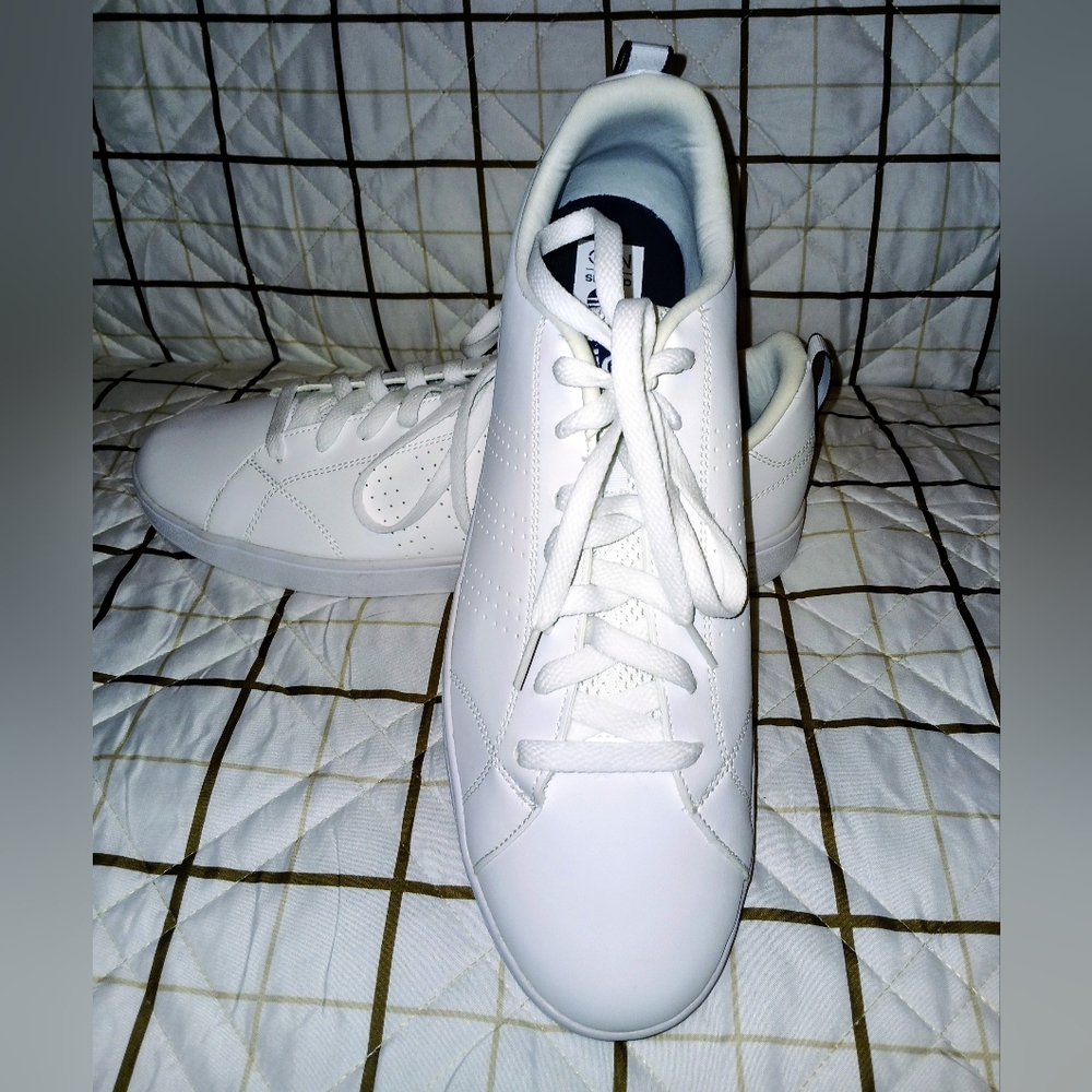 Adidas 🆕 Men's Athletic / Cross Trainer Shoes ⏩ Size 13 (White)